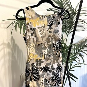 Hawaiian print pencil dress